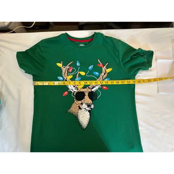 Holiday Time Green Reindeer Lights Tee Youth XL Fun Festive Christmas Top - Picture 5 of 5